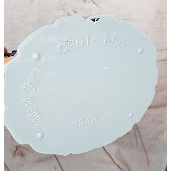 Solar Pumpkin Man, Swinging Ghost And Flying Witch Moveable Halloween Decor - Picture 10 of 11